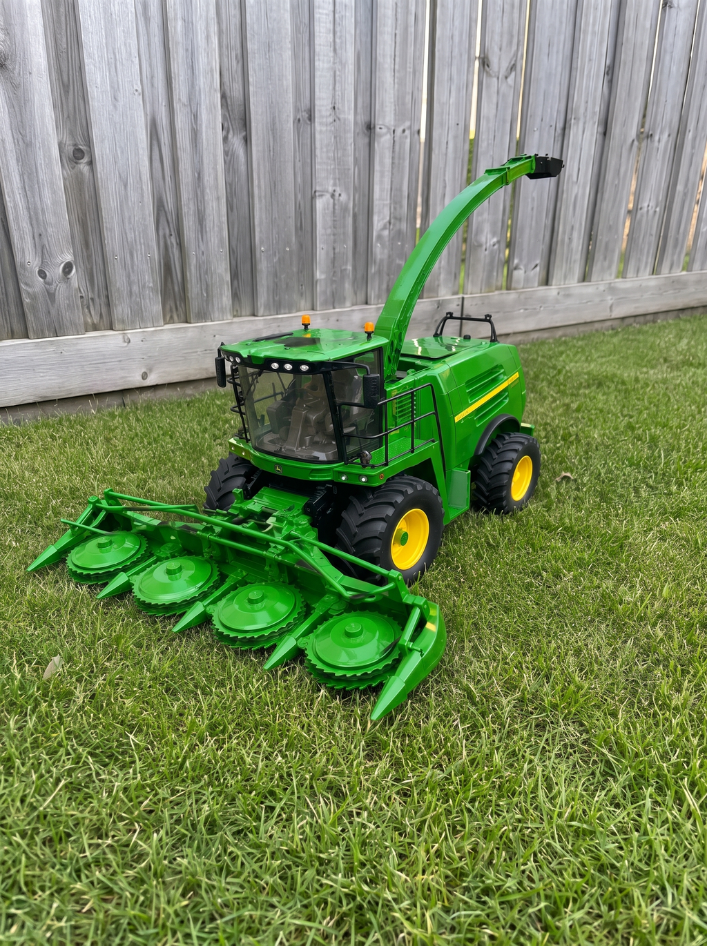 MowTech Forage H720